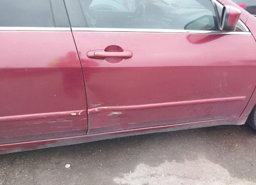 Photo 12 of 2005 Honda Accord 3.0 EX (VIN 1HGCM66565A057314)