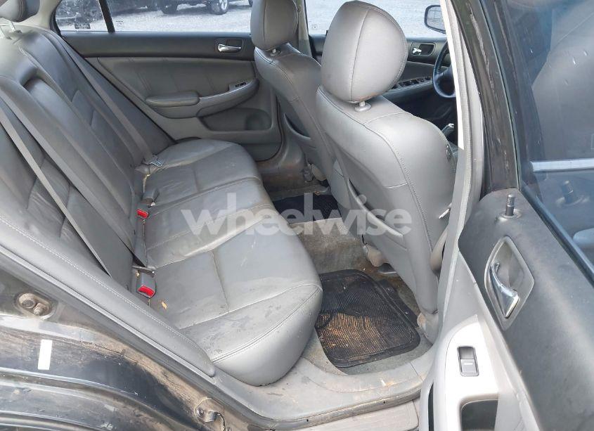 Photo 8 of 2006 Honda Accord 3.0 EX (VIN 1HGCM66566A020376)