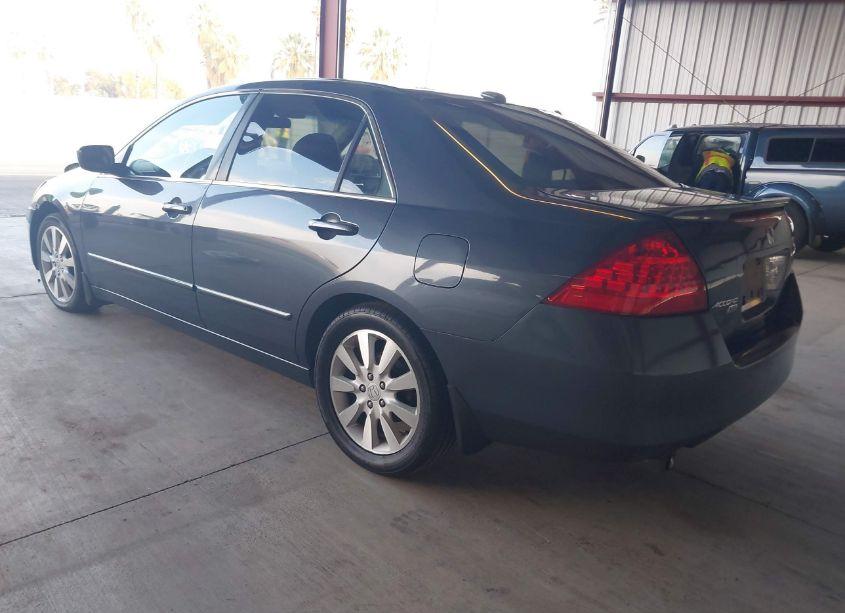 Photo 3 of 2006 Honda Accord 3.0 EX (VIN 1HGCM66566A033662)