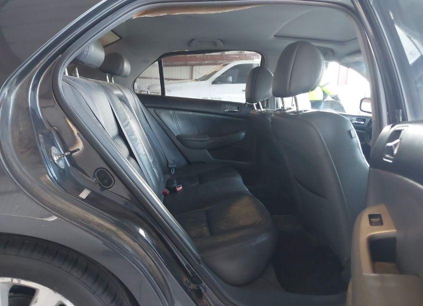 Photo 8 of 2006 Honda Accord 3.0 EX (VIN 1HGCM66566A033662)