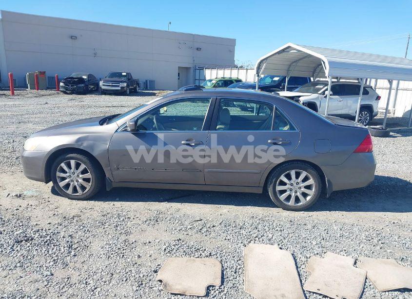 Photo 14 of 2006 Honda Accord 3.0 EX (VIN 1HGCM66566A070419)