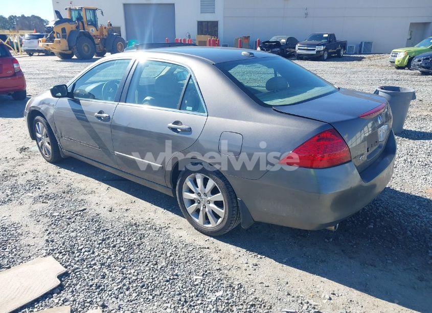 Photo 3 of 2006 Honda Accord 3.0 EX (VIN 1HGCM66566A070419)