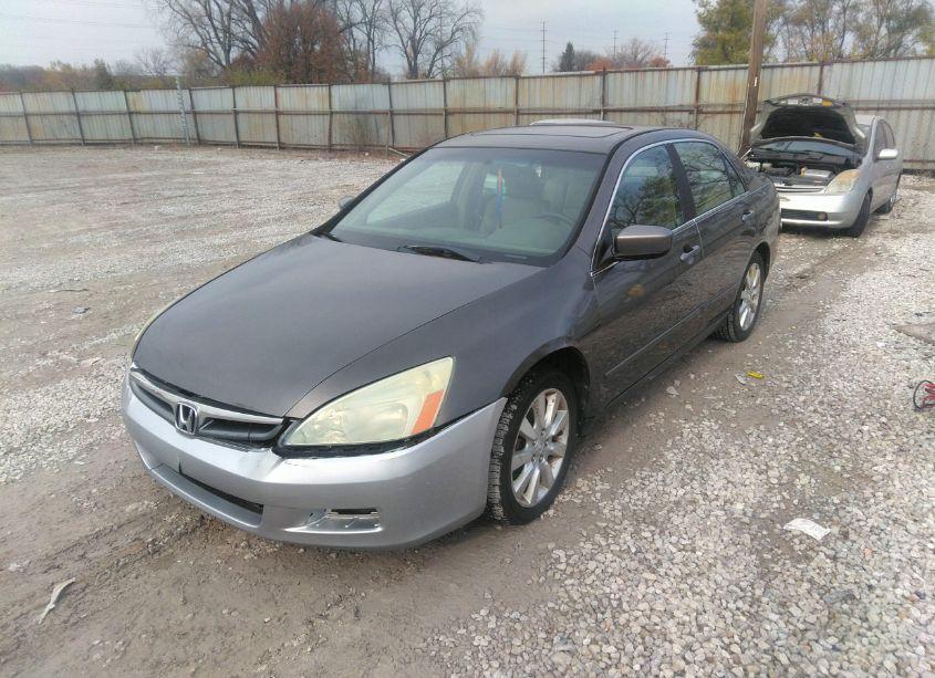 Photo 2 of 2006 Honda Accord 3.0 EX (VIN 1HGCM66566A073465)