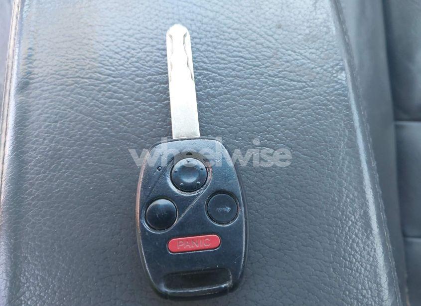 Photo 11 of 2007 Honda Accord 3.0 EX (VIN 1HGCM66567A009721)