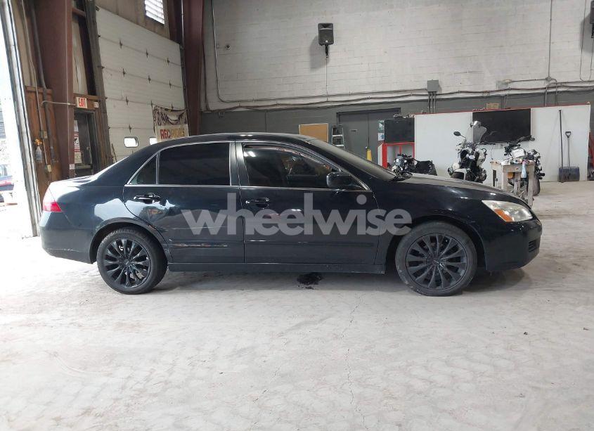 Photo 14 of 2007 Honda Accord 3.0 EX (VIN 1HGCM66567A023604)