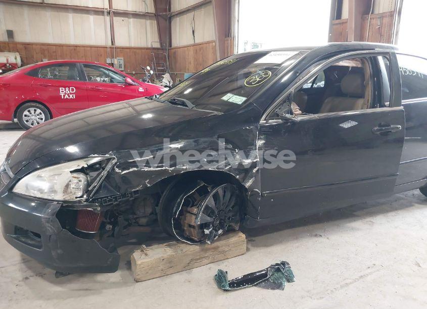 Photo 6 of 2007 Honda Accord 3.0 EX (VIN 1HGCM66567A023604)