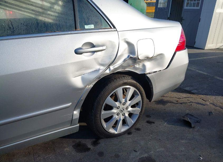 Photo 12 of 2007 Honda Accord 3.0 EX (VIN 1HGCM66567A051922)