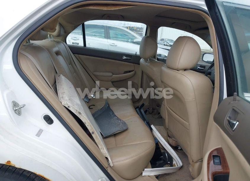 Photo 8 of 2007 Honda Accord 3.0 EX (VIN 1HGCM66567A052830)
