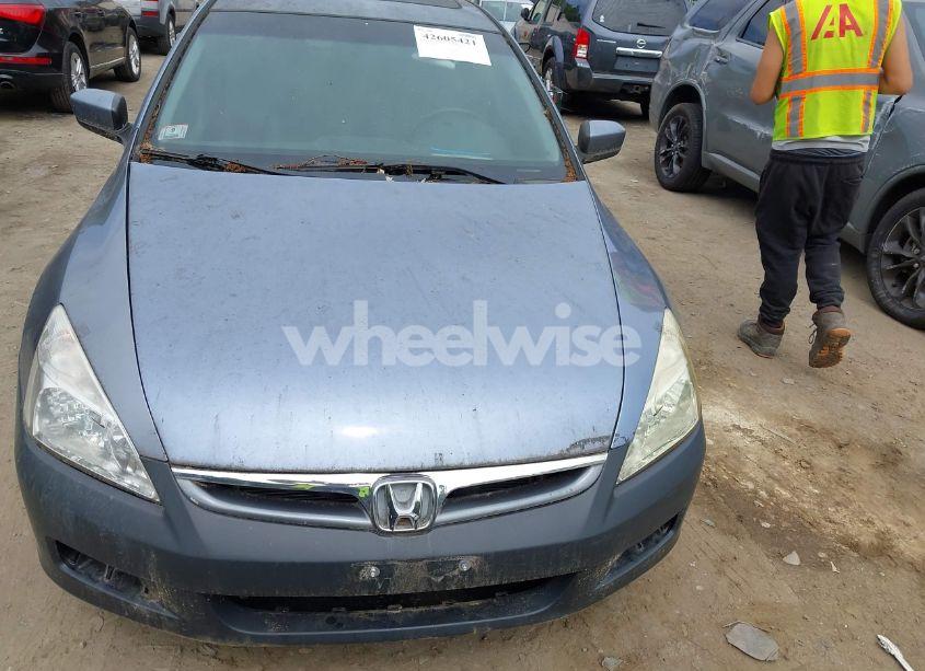 Photo 6 of 2007 Honda Accord 3.0 EX (VIN 1HGCM66567A054545)