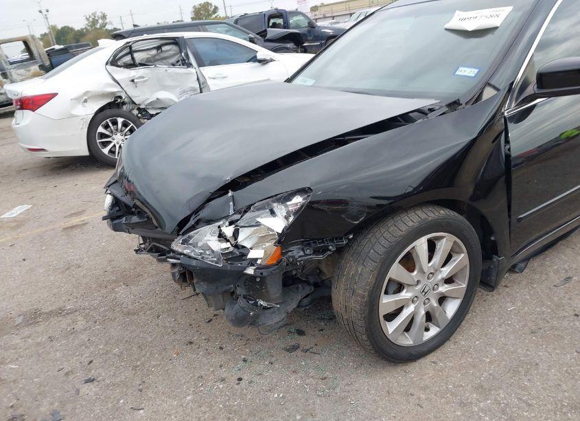Photo 6 of 2007 Honda Accord 3.0 EX (VIN 1HGCM66567A068803)