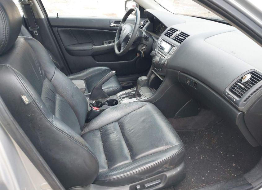 Photo 5 of 2007 Honda Accord 3.0 EX (VIN 1HGCM66567A080322)