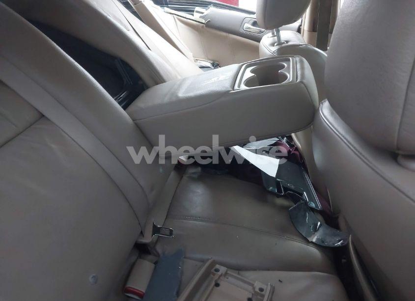 Photo 8 of 2007 Honda Accord 3.0 EX (VIN 1HGCM66567A084726)