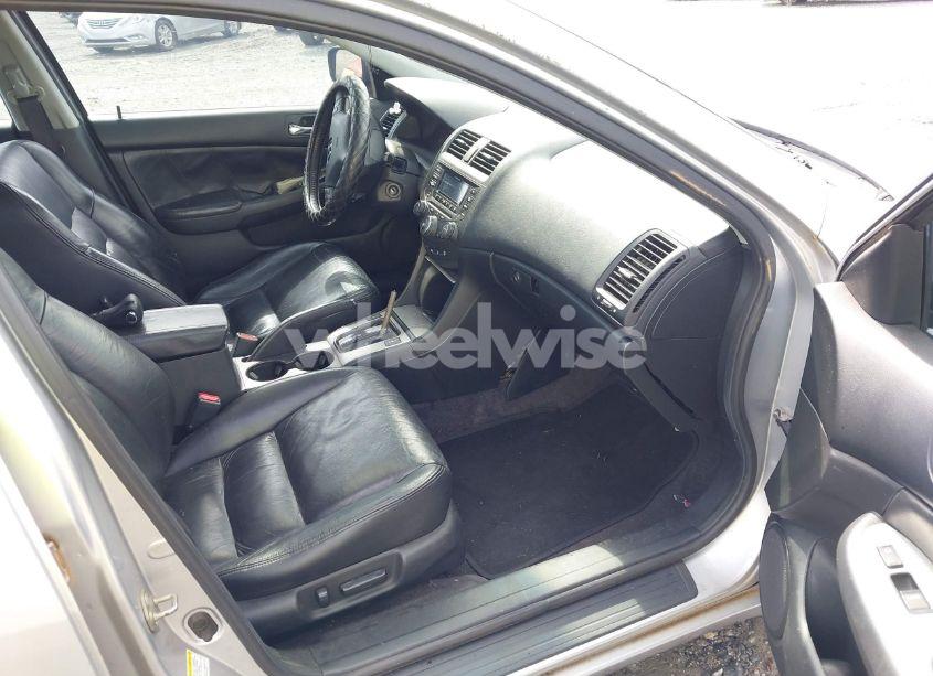 Photo 5 of 2003 Honda Accord 3.0 EX (VIN 1HGCM66573A009771)