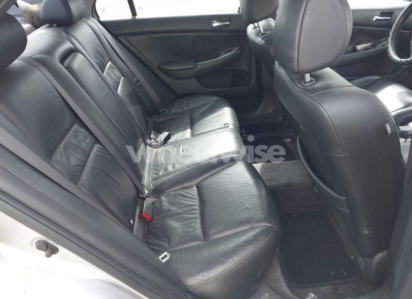 Photo 8 of 2003 Honda Accord 3.0 EX (VIN 1HGCM66573A009771)