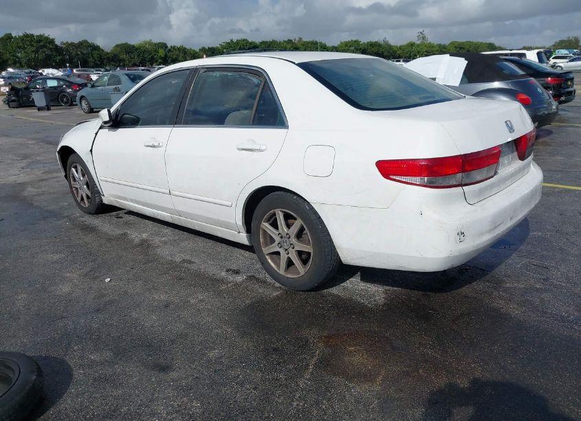 Photo 3 of 2003 Honda Accord 3.0 EX (VIN 1HGCM66573A025758)