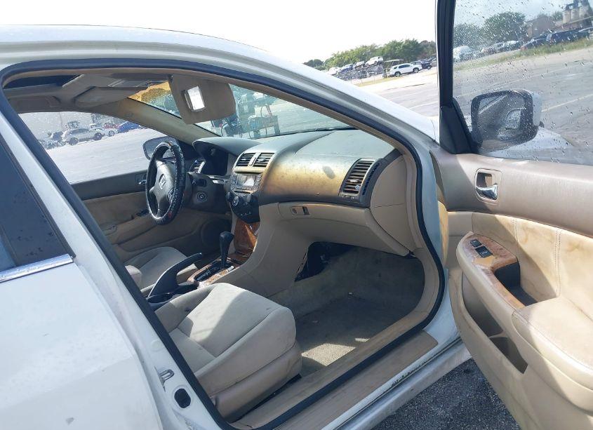 Photo 5 of 2003 Honda Accord 3.0 EX (VIN 1HGCM66573A025758)