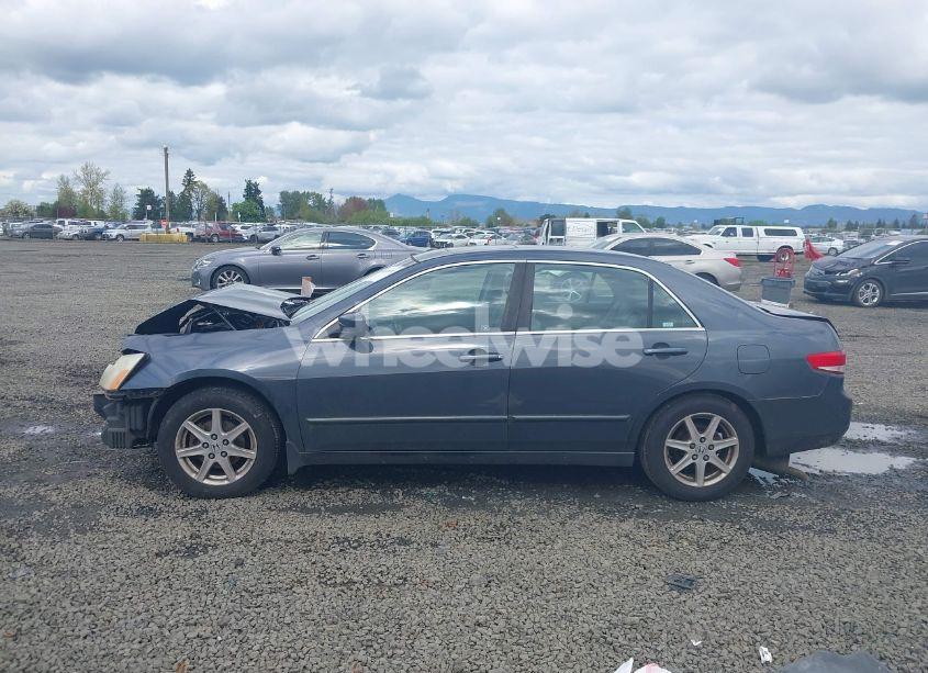 Photo 15 of 2003 Honda Accord 3.0 EX (VIN 1HGCM66573A050448)