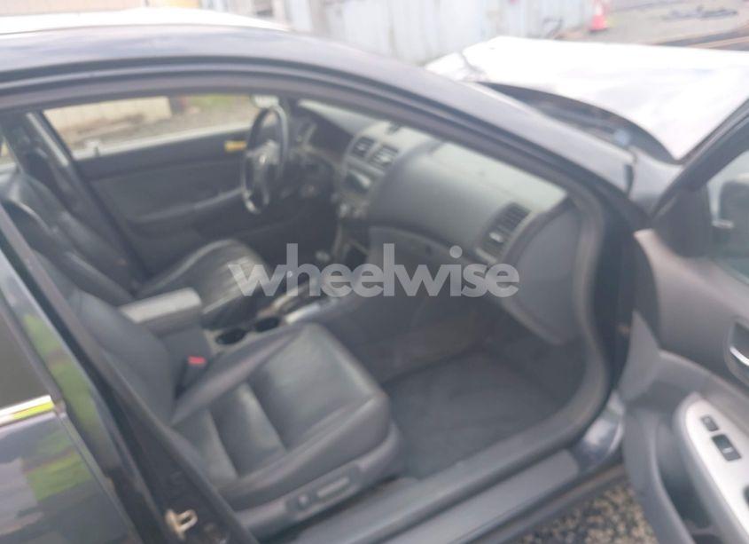 Photo 5 of 2003 Honda Accord 3.0 EX (VIN 1HGCM66573A050448)