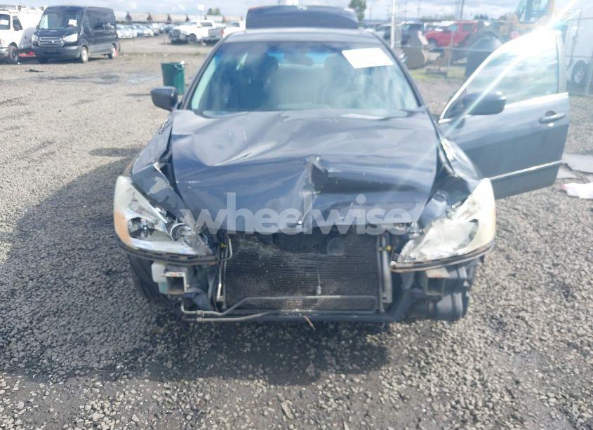 Photo 6 of 2003 Honda Accord 3.0 EX (VIN 1HGCM66573A050448)