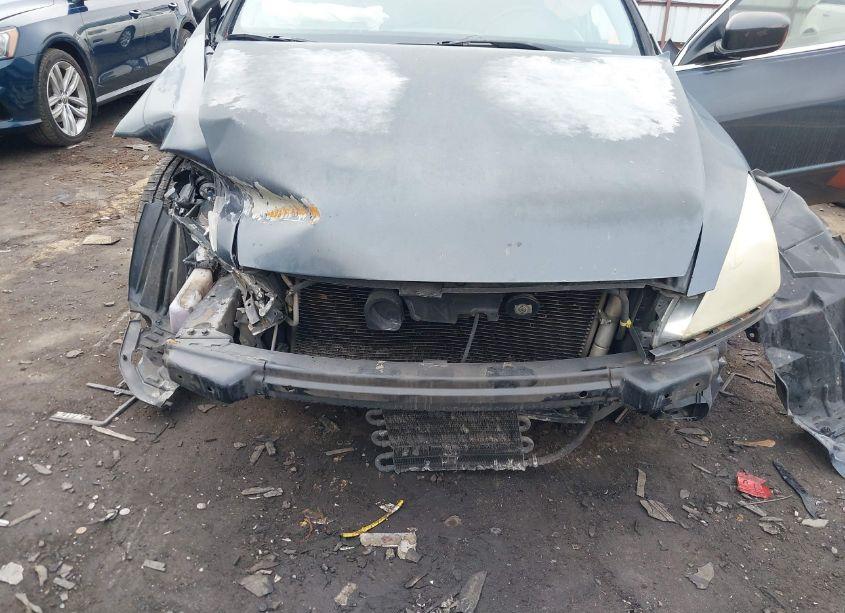 Photo 6 of 2003 Honda Accord 3.0 EX (VIN 1HGCM66573A076872)