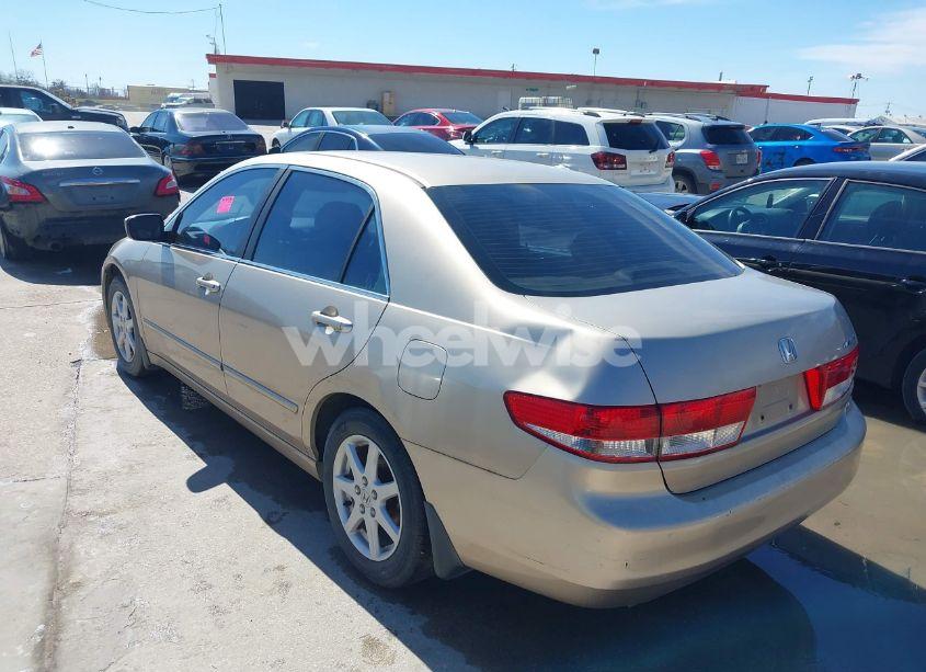 Photo 3 of 2003 Honda Accord 3.0 EX (VIN 1HGCM66573A081330)