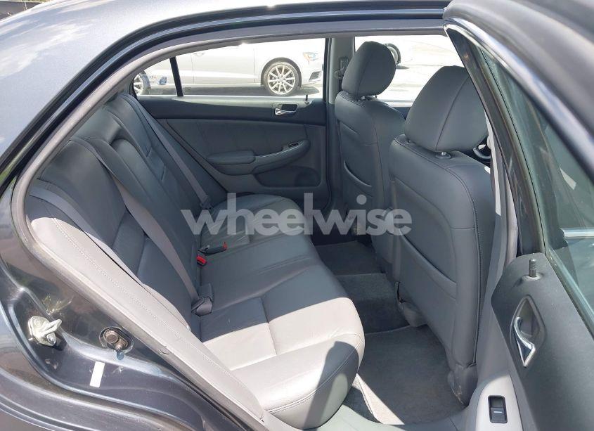 Photo 8 of 2003 Honda Accord 3.0 EX (VIN 1HGCM66573A097124)