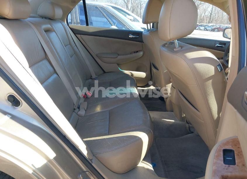 Photo 8 of 2003 Honda Accord 3.0 EX (VIN 1HGCM66573A102810)