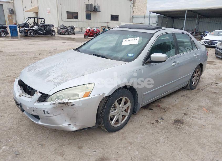 Photo 2 of 2004 Honda Accord 3.0 EX (VIN 1HGCM66574A001266)