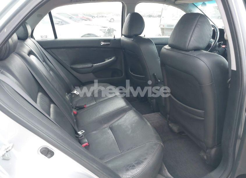 Photo 8 of 2004 Honda Accord 3.0 EX (VIN 1HGCM66574A001266)