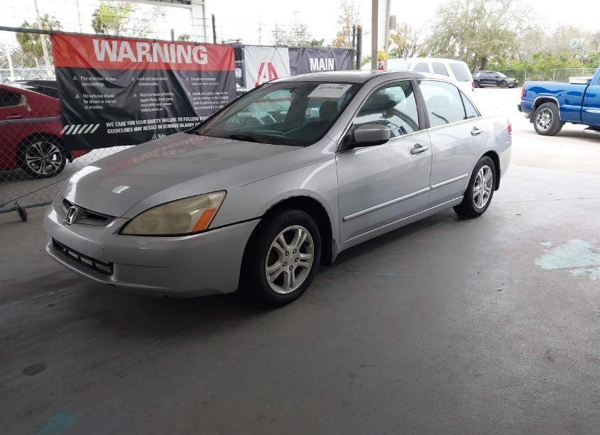 Photo 2 of 2004 Honda Accord 3.0 EX (VIN 1HGCM66574A039239)