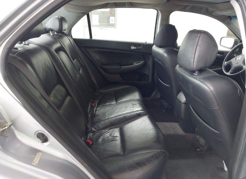 Photo 8 of 2004 Honda Accord 3.0 EX (VIN 1HGCM66574A039239)