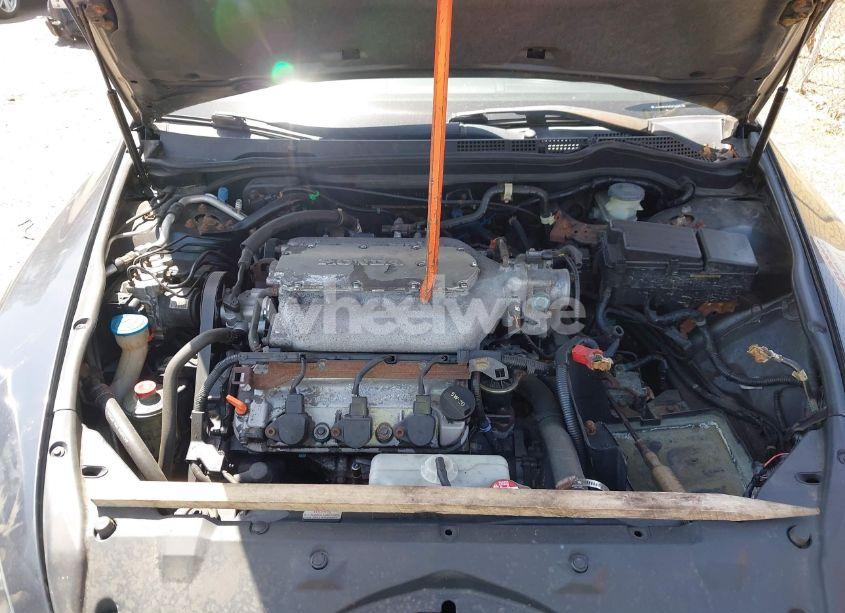 Photo 10 of 2004 Honda Accord 3.0 EX (VIN 1HGCM66574A058843)