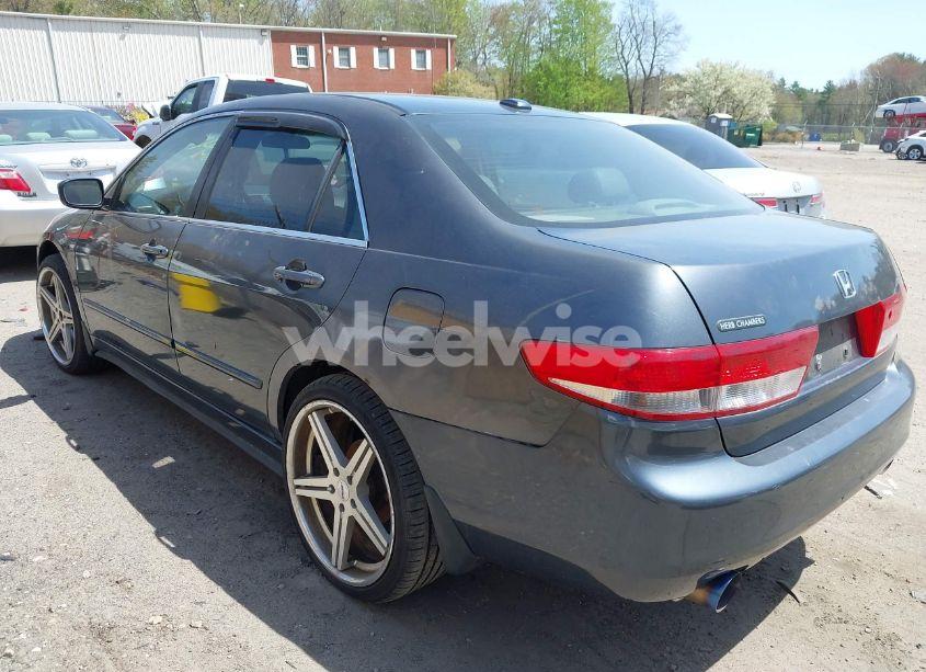 Photo 3 of 2004 Honda Accord 3.0 EX (VIN 1HGCM66574A058843)