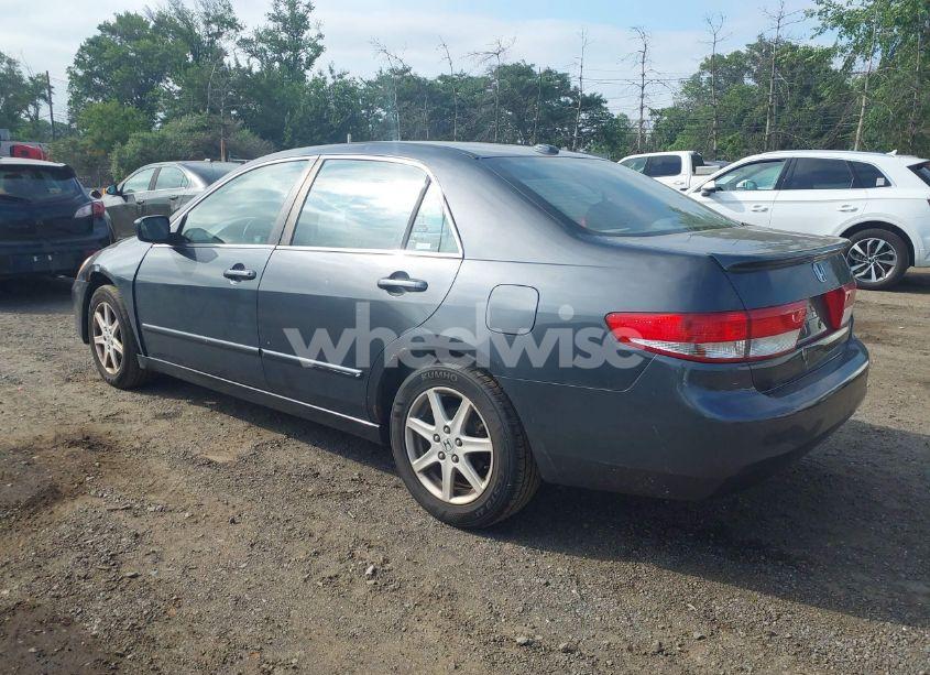 Photo 3 of 2004 Honda Accord 3.0 EX (VIN 1HGCM66574A095309)