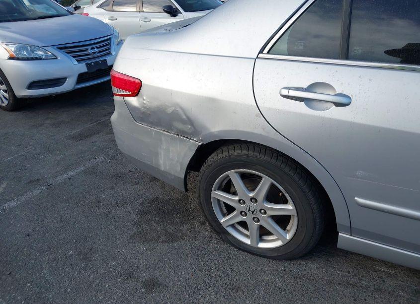 Photo 6 of 2004 Honda Accord 3.0 EX (VIN 1HGCM66574A096136)