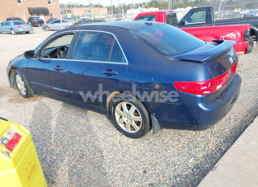 Photo 3 of 2005 Honda Accord 3.0 EX (VIN 1HGCM66575A014066)