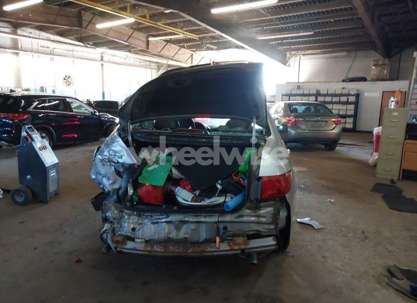 Photo 16 of 2005 Honda Accord 3.0 EX (VIN 1HGCM66575A021924)