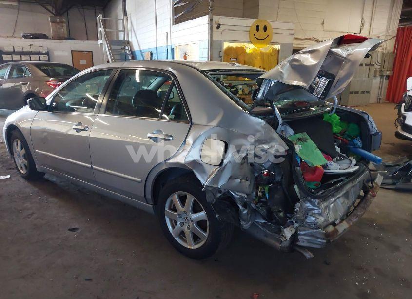Photo 3 of 2005 Honda Accord 3.0 EX (VIN 1HGCM66575A021924)
