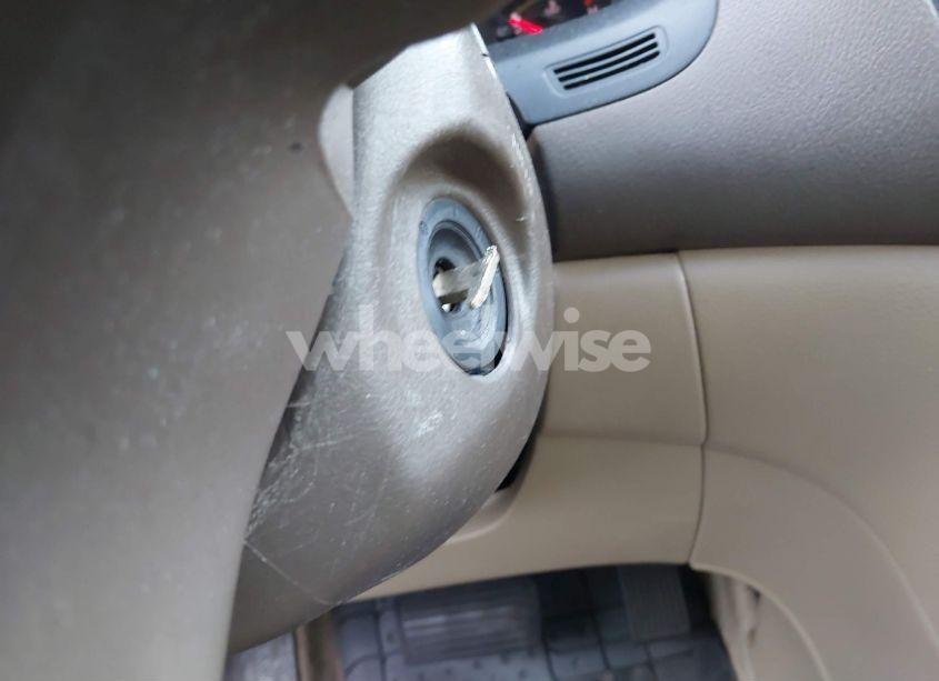 Photo 11 of 2005 Honda Accord 3.0 EX (VIN 1HGCM66575A047150)