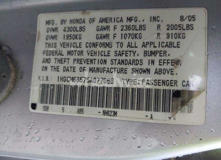 Photo 9 of 2005 Honda Accord 3.0 EX (VIN 1HGCM66575A077068)