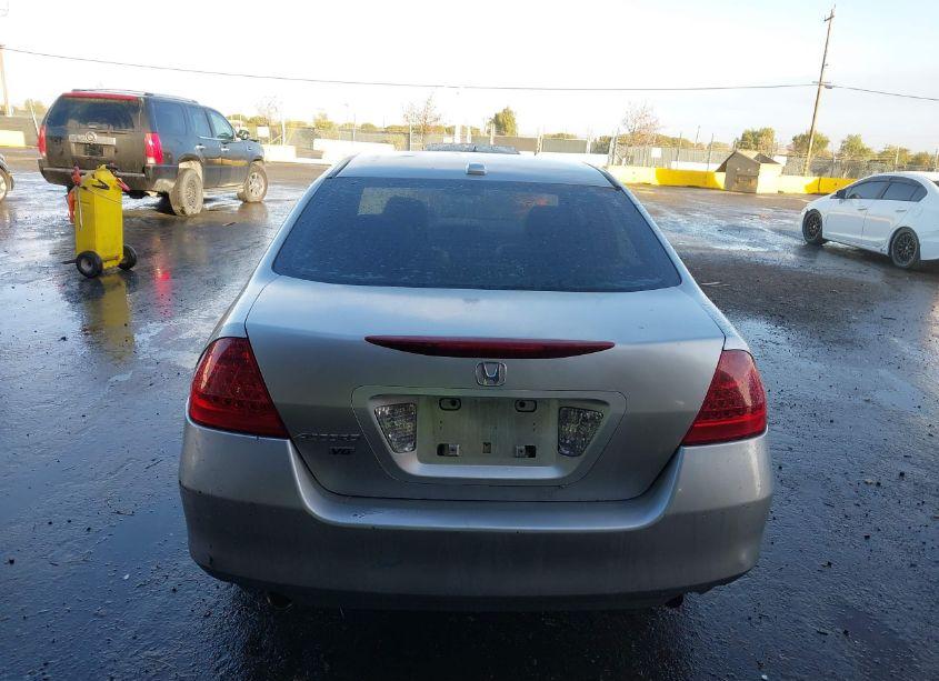Photo 17 of 2006 Honda Accord 3.0 EX (VIN 1HGCM66576A001089)