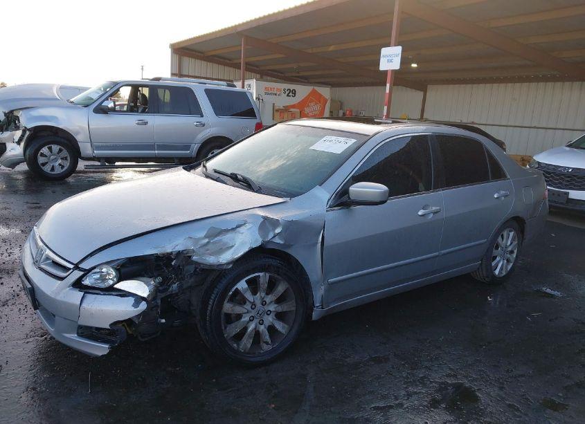 Photo 6 of 2006 Honda Accord 3.0 EX (VIN 1HGCM66576A001089)