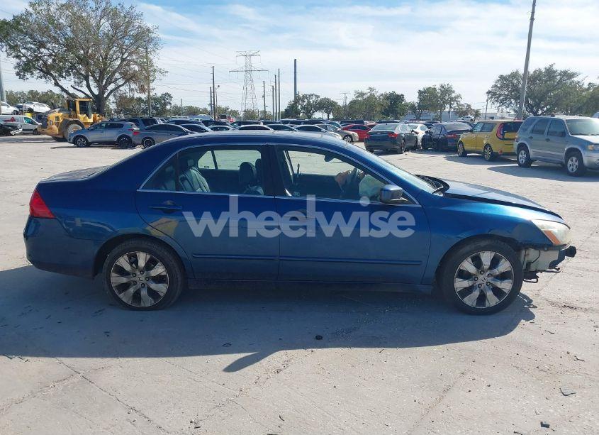 Photo 13 of 2006 Honda Accord 3.0 EX (VIN 1HGCM66576A002761)