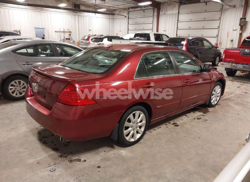 Photo 4 of 2006 Honda Accord 3.0 EX (VIN 1HGCM66576A018782)