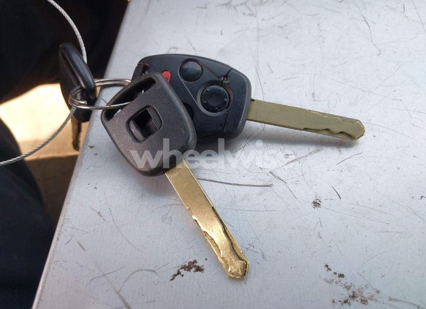 Photo 11 of 2006 Honda Accord 3.0 EX (VIN 1HGCM66576A025926)