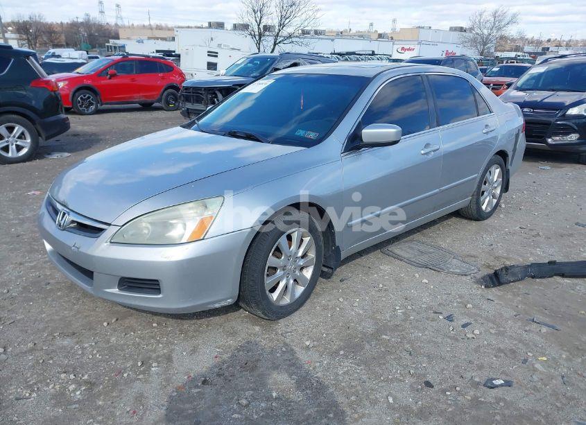 Photo 2 of 2006 Honda Accord 3.0 EX (VIN 1HGCM66576A032195)