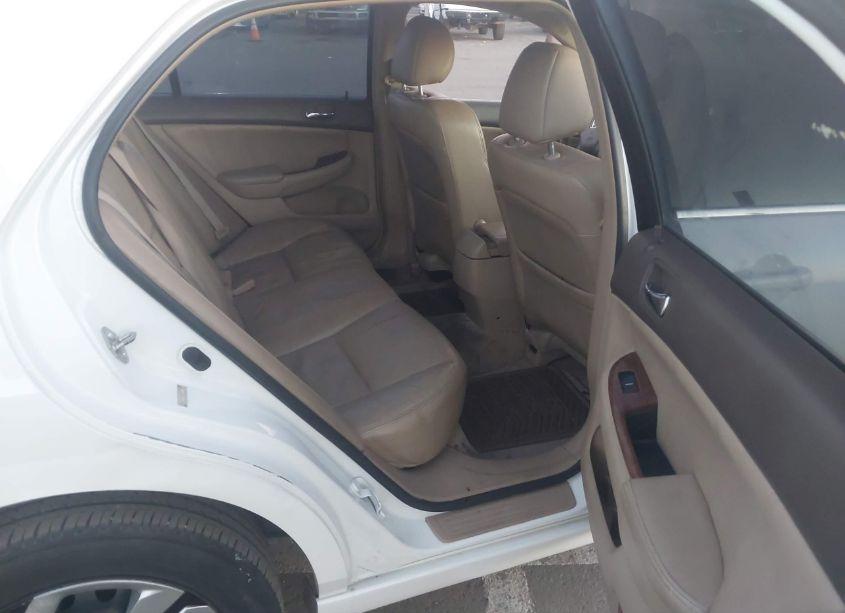 Photo 8 of 2006 Honda Accord 3.0 EX (VIN 1HGCM66576A034139)