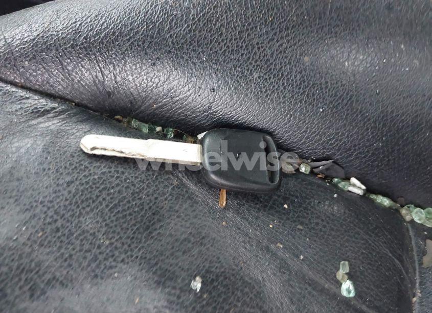 Photo 11 of 2006 Honda Accord 3.0 EX (VIN 1HGCM66576A072521)