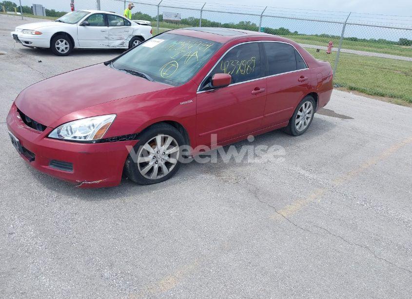 Photo 2 of 2007 Honda Accord 3.0 EX (VIN 1HGCM66577A002700)