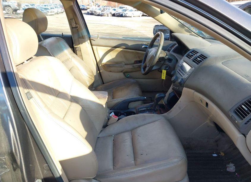 Photo 5 of 2007 Honda Accord 3.0 EX (VIN 1HGCM66577A010148)